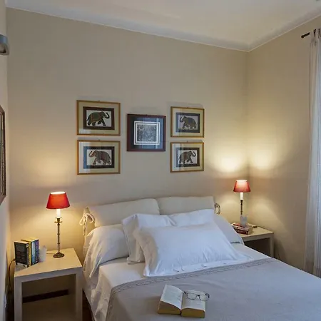 Con Vista In Xxv Aprile By Wonderful Italy Genua