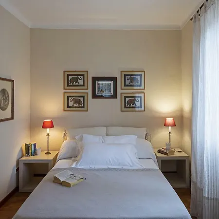 Con Vista In Xxv Aprile By Wonderful Italy * Genua